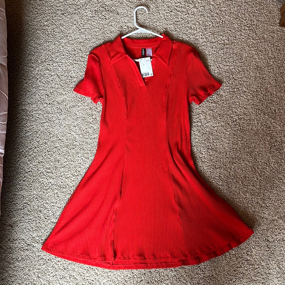 H&M Collared Coral Flowy Dress - New with Tags!